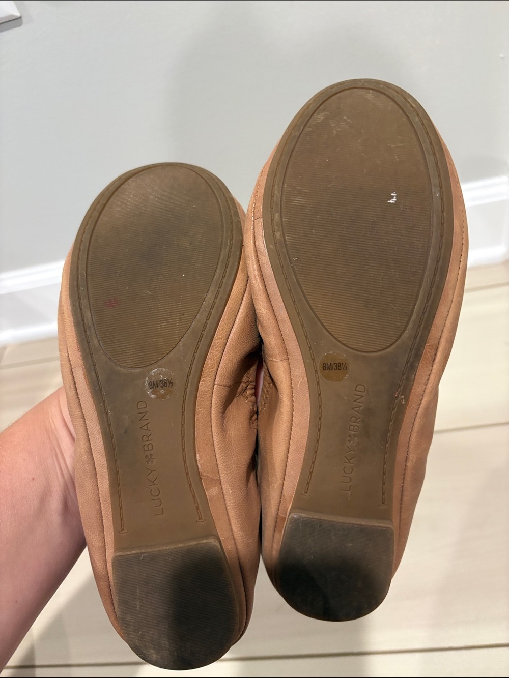 Lucky Brand Women's Cognac Ballet Flats - Picture 3 of 3